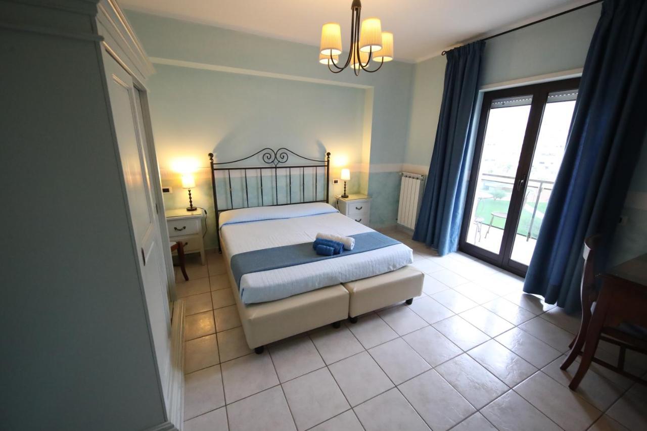 Le Terrazze B&B Formia Zewnętrze zdjęcie